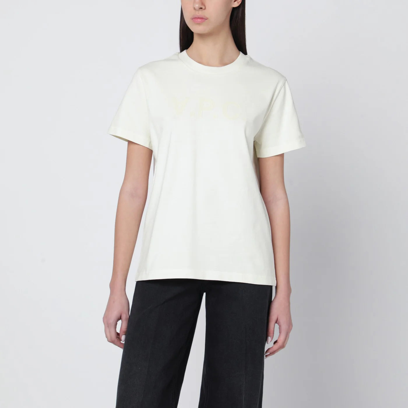 A.P.C. T-shirt with crew neck in ecru with logo