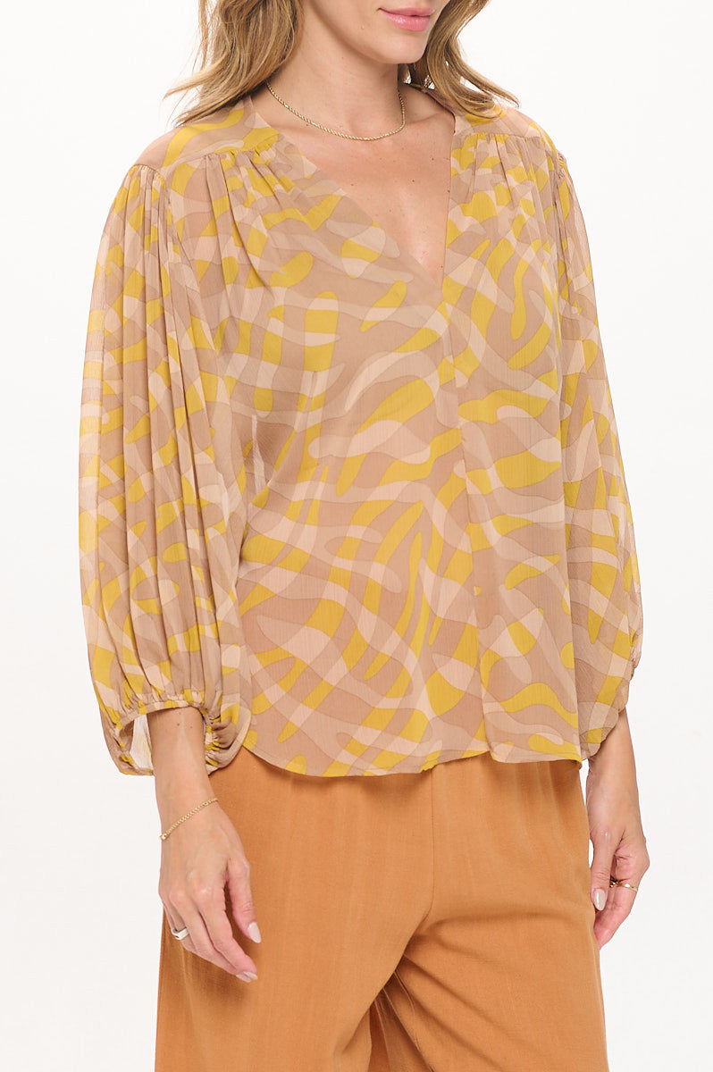 Abstract Print V neck Sheer Top with 3/4 Sleeve-New Arrival-Reneecollection-Small-Urbanheer