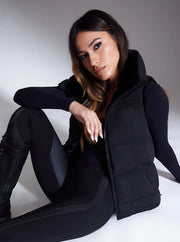 Adventurer Reversible Faux Fur Puffer Vest-Vest-Blanc Noir-XS-Dark Charcoal/Black-Urbanheer