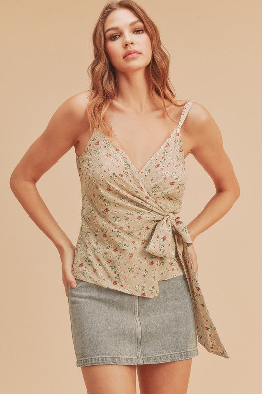 Aemi + Co Ditsy Floral Surplice Adjustable Straps Cami-Street 360-Natural Floral-M-Urbanheer