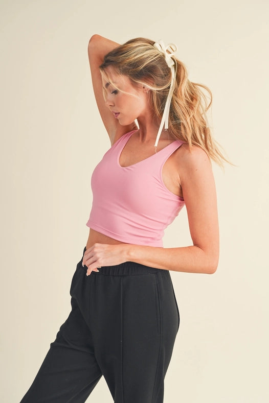 Aligned Performance Cropped Tank Top Pink