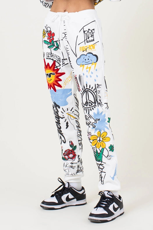 Allover Hand Drawing & Chenille Patch Jogger Pants WHITE