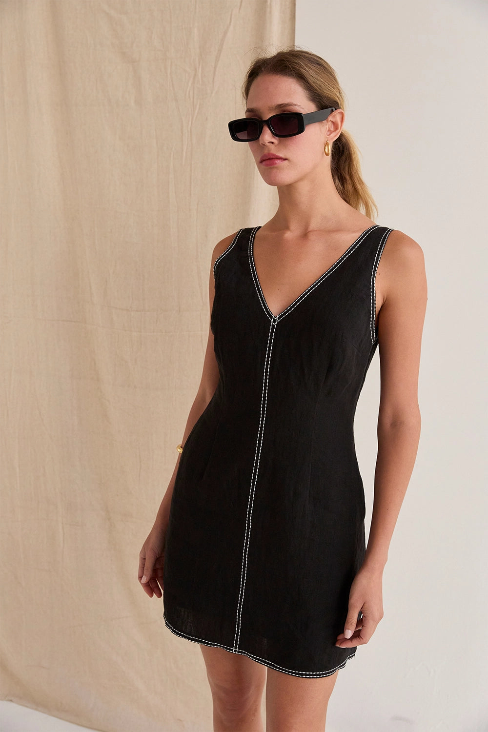 Amara Contrast Stitch V-Neck Linen Mini Dress