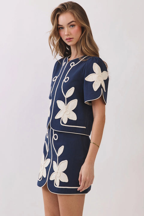 Appliqué Floral Short Puff Sleeve Structured Top - Navy