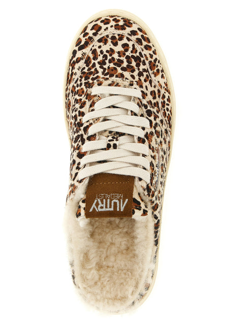 Autry Medalist Easeknit Sneakers