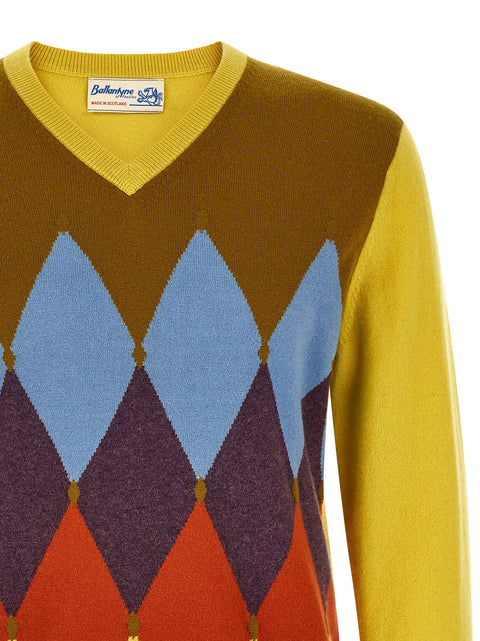 Ballantyne Classic Diamond Intarsia Sweater
