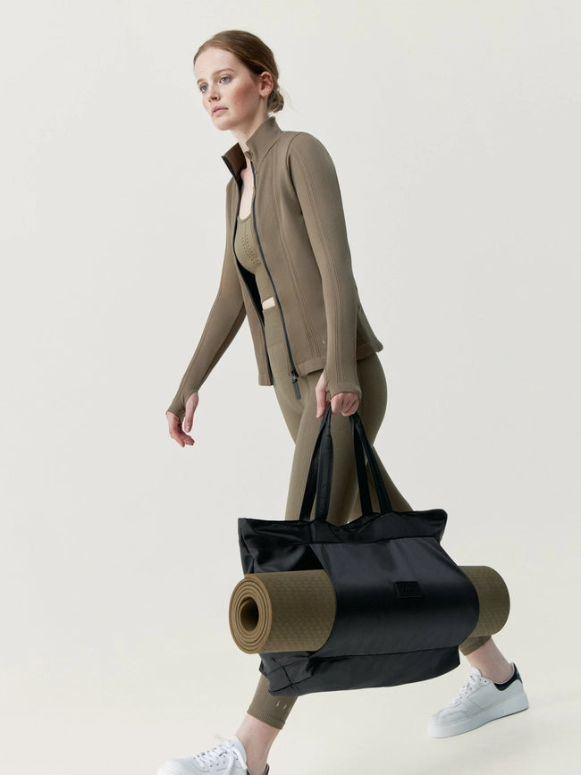 Bag Ebbe Black-Bag-Born Living Yoga-Width 58cm height 36cm base 13cm-Urbanheer