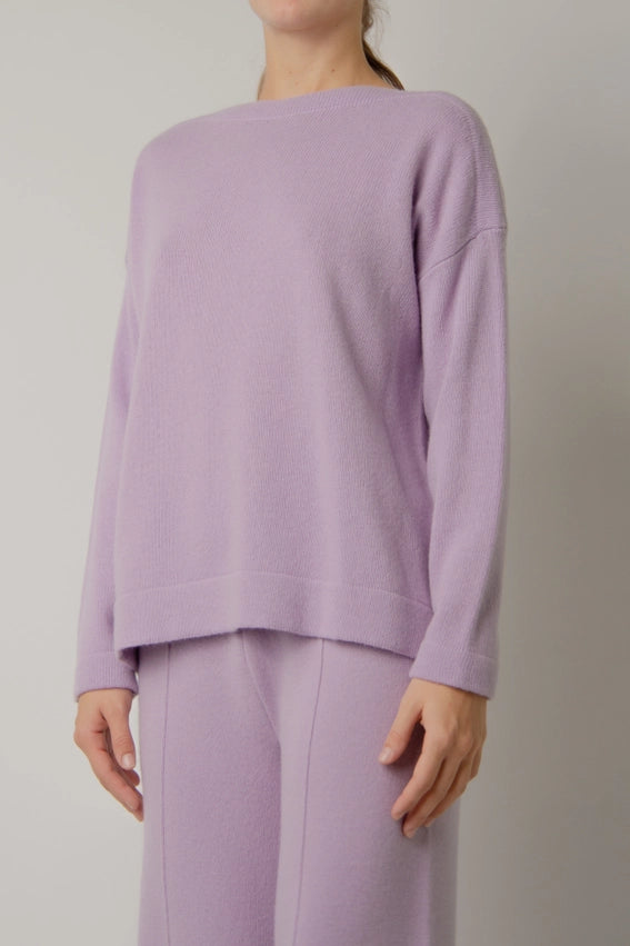 Boat Neck Sweater in Cashmere Blend Lavanda-Sweater-LÈMME-S-Lavanda-Urbanheer