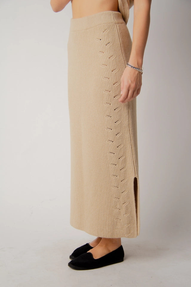 Braided Cashmere Blend Blanket Beige-Skirt-LÈMME-S-Beige-Urbanheer