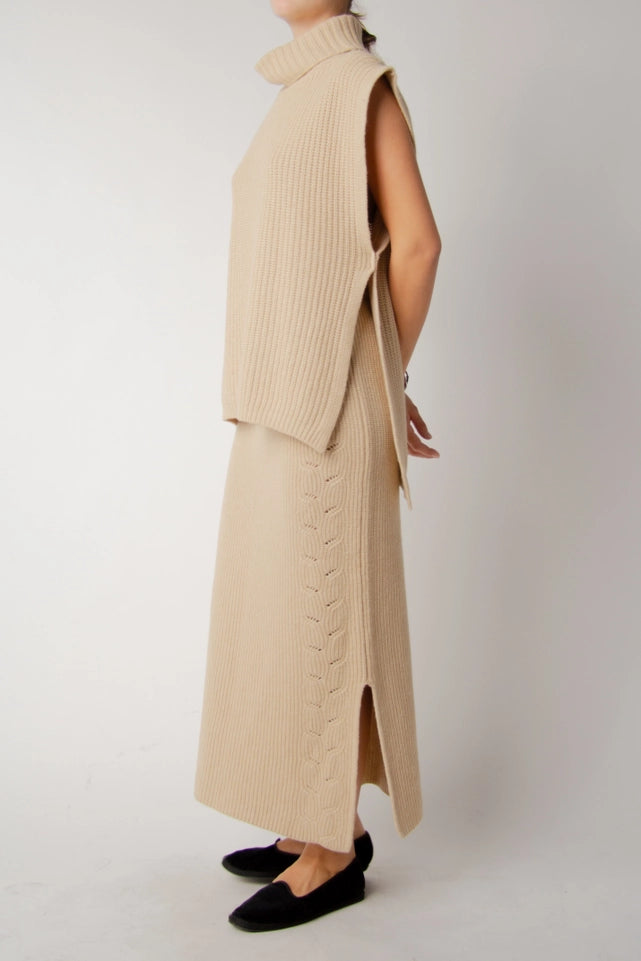 Braided Cashmere Blend Blanket Beige-Skirt-LÈMME-S-Beige-Urbanheer