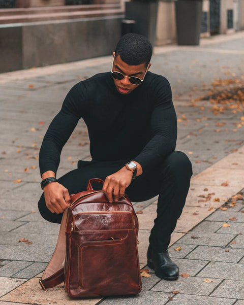 Brown Large Leather Backpack - L.A. Confidential Brown-Backpacks-Time Resistance-11.8 x 7.9 x 16.9 in (30 x 20 x 43 cm)-Brown-Urbanheer