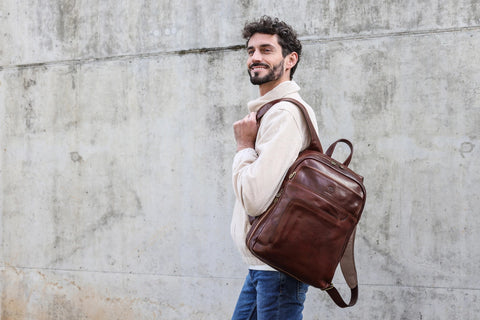 Brown Large Leather Backpack - L.A. Confidential Brown-Backpacks-Time Resistance-11.8 x 7.9 x 16.9 in (30 x 20 x 43 cm)-Brown-Urbanheer