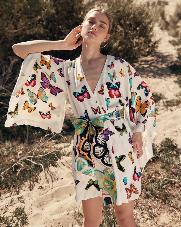 Butterfly Kimono - White-Kimono-Meghan Fabulous-M-White-Urbanheer