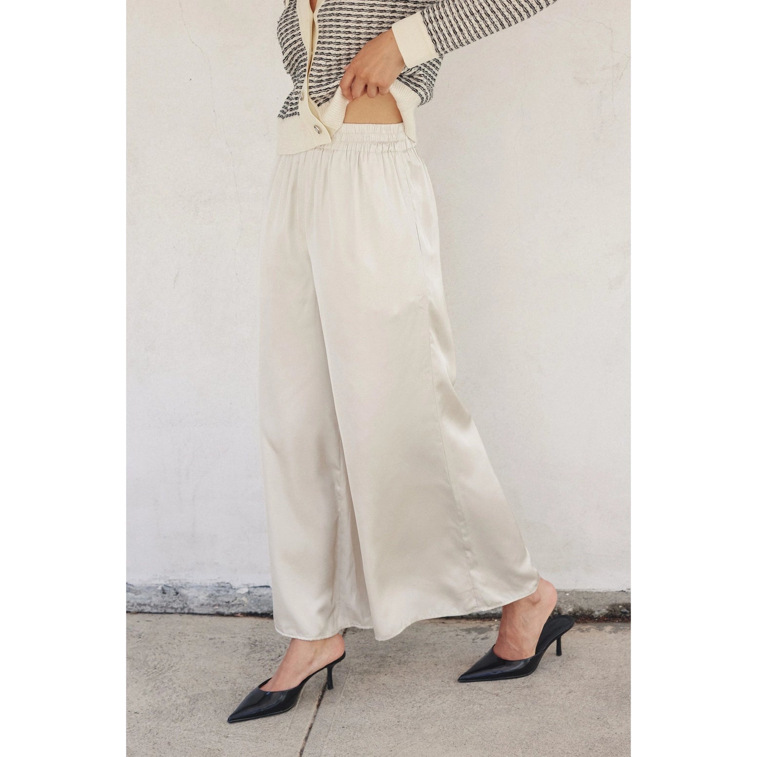 Buttery Wide Leg Pull On Pants