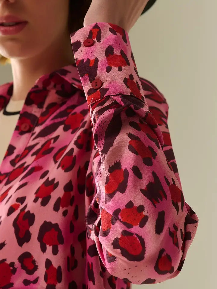 Buttoned Shirt in Fuchsia Leopard Print-Shirt-Q2-S-FUCHSIA-Urbanheer