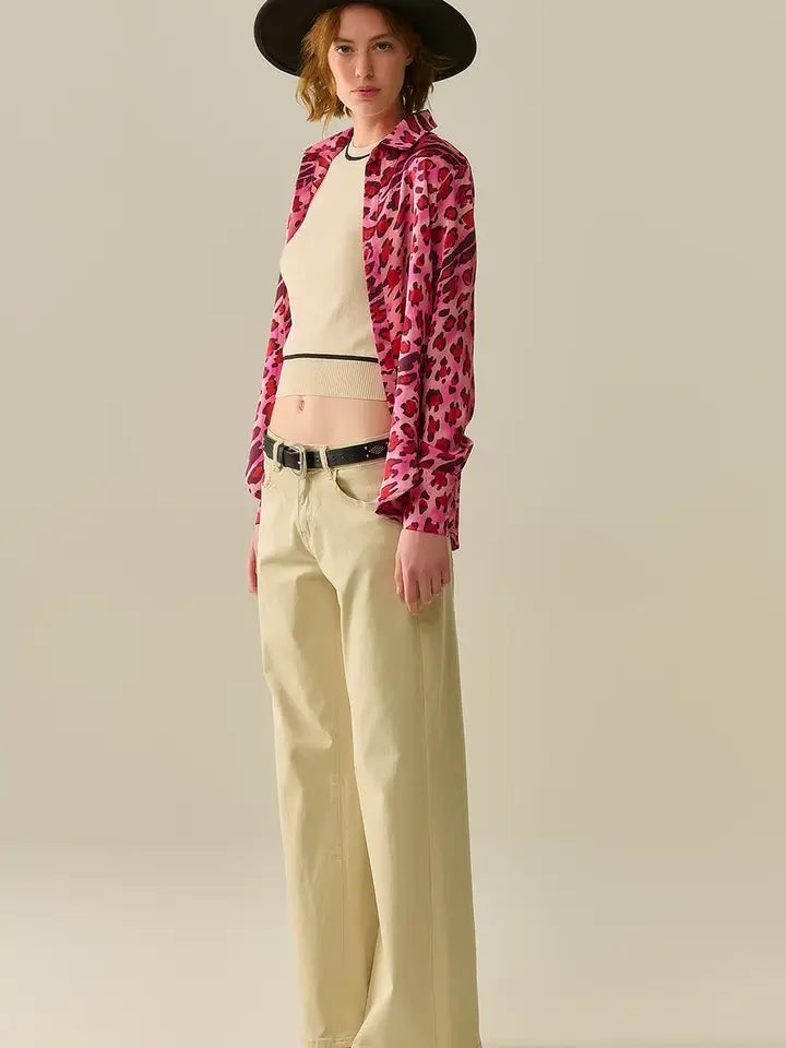 Buttoned Shirt in Fuchsia Leopard Print-Shirt-Q2-S-FUCHSIA-Urbanheer