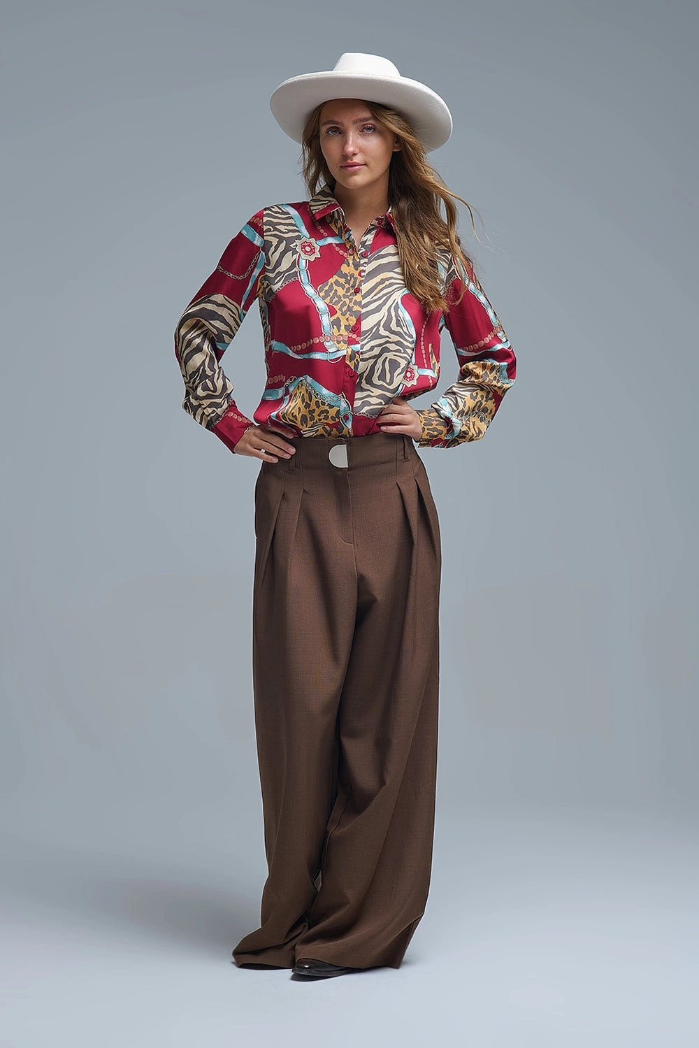 Camel Pleated Wide Pants with with Metal Buckle