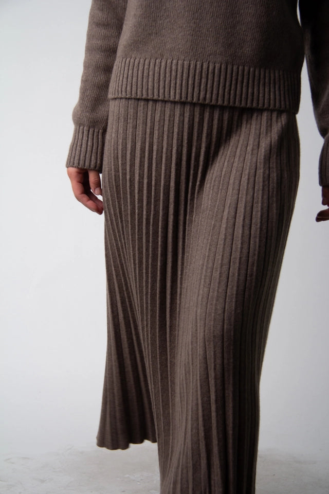 Cashmere Blend Pleated Skirt (3D Knit) Castagna-Skirt-LÈMME-S-Castagna-Urbanheer