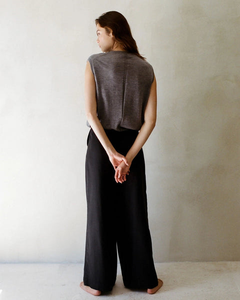 Cashmere Round Neck Sleeveless Vest Top