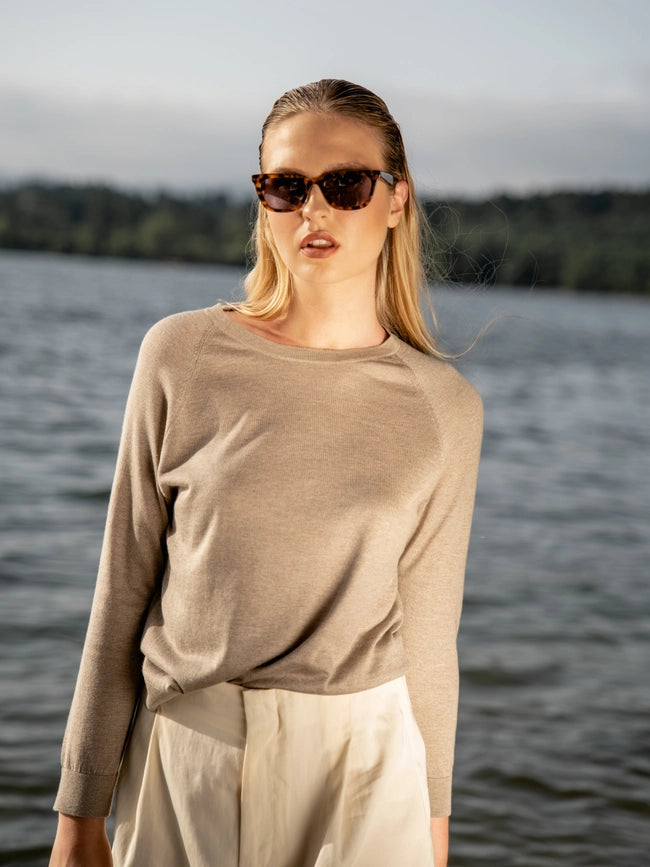 Chelsea Sweater Sand-Sweater-Bel Cashmere S.C.-S-Sand-Urbanheer