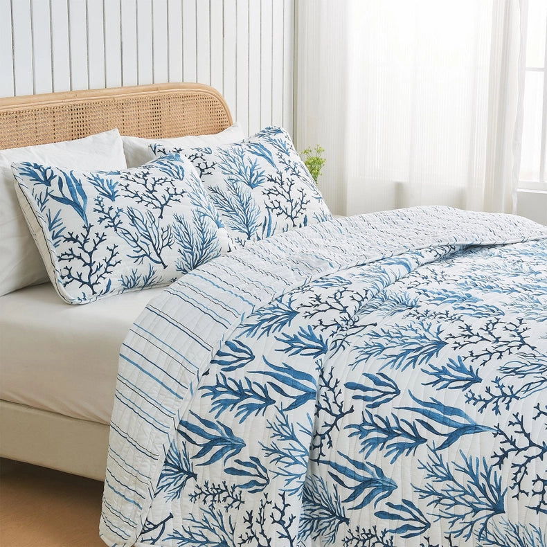 Coastal Navy Coral Quilt Set | Saelia Collection By Great Bay Home-Set-BH Collective-Twin / Twin XL-Navy Coral-Urbanheer