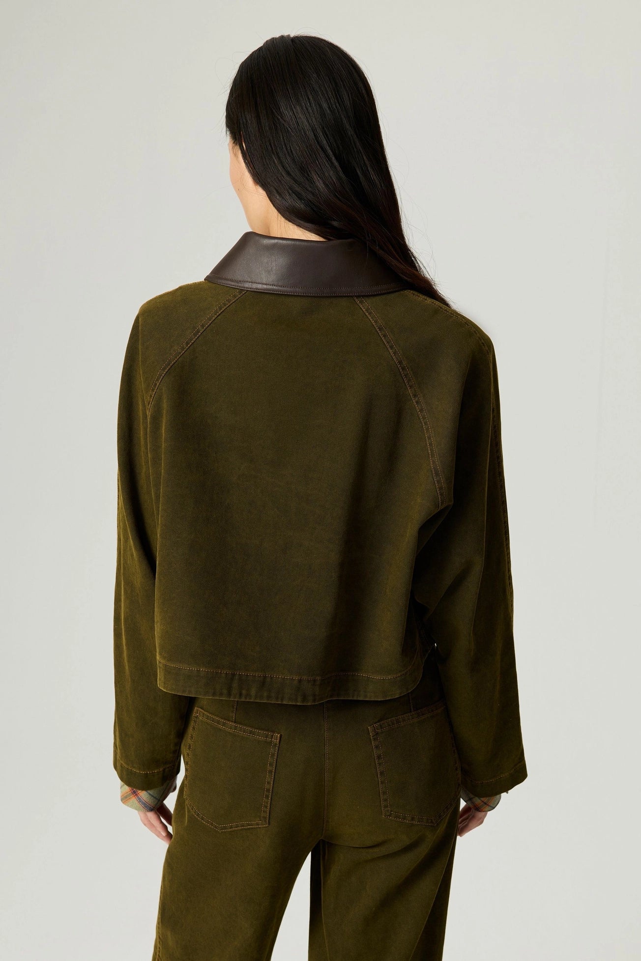 Contrast Collar Utility Cropped Jacket