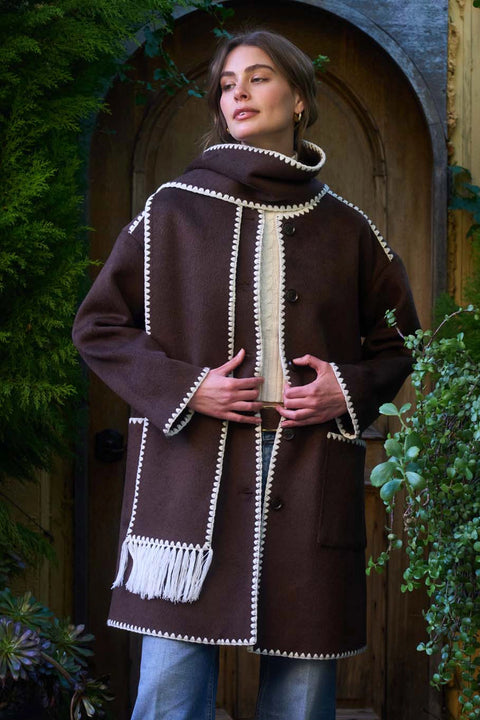 Contrast Stitching Coat with Scarf