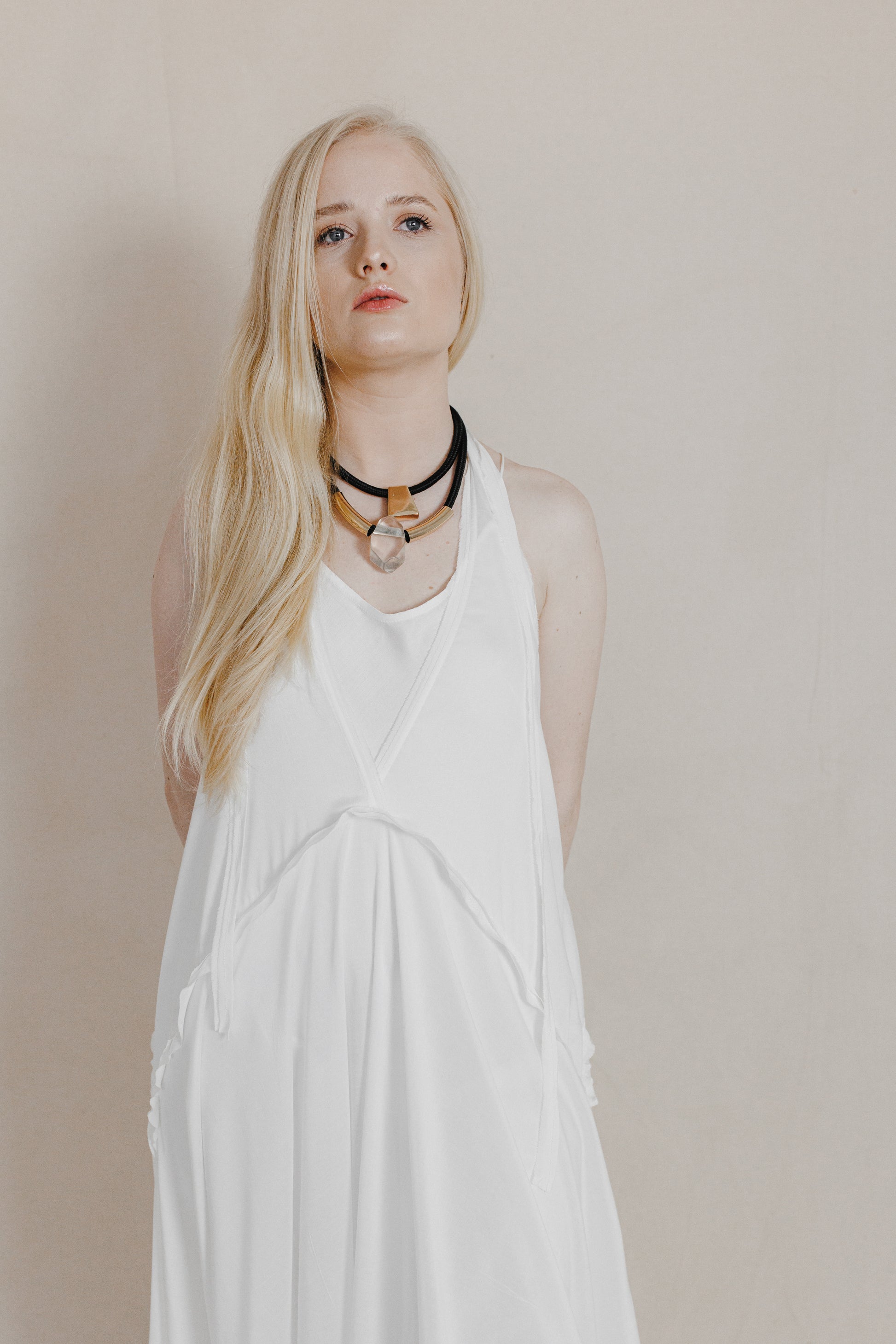 Rose Petals Wedding Dress-Briiskie Bobbins-XS-Urbanheer