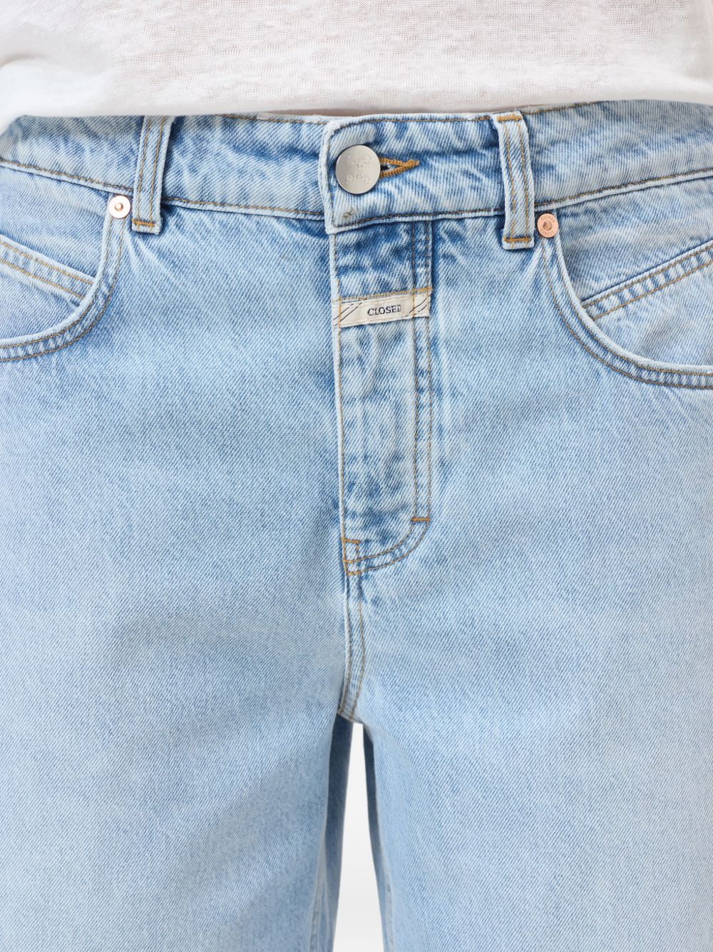 Cotton Denim Shorts for Summer Comfort