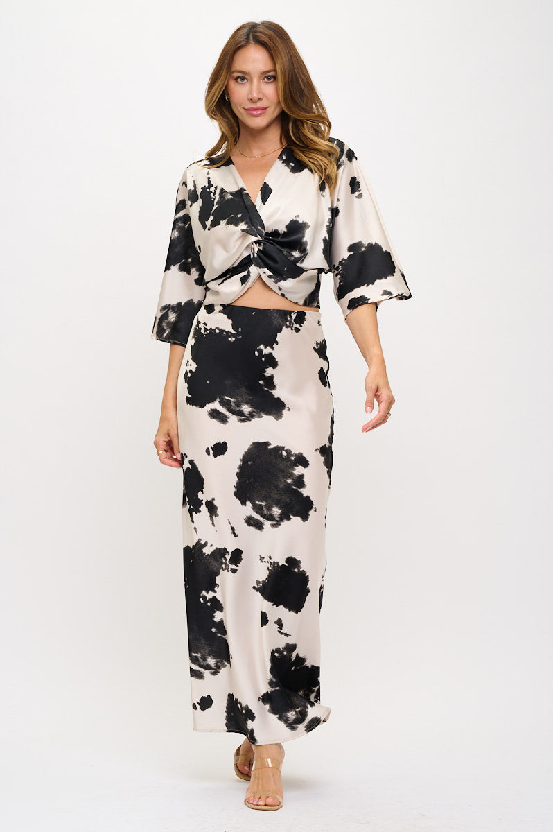 Cow Print Mid Sleeve Top with Front Twist-Tops-Reneecollection-Small-BLACK-Urbanheer