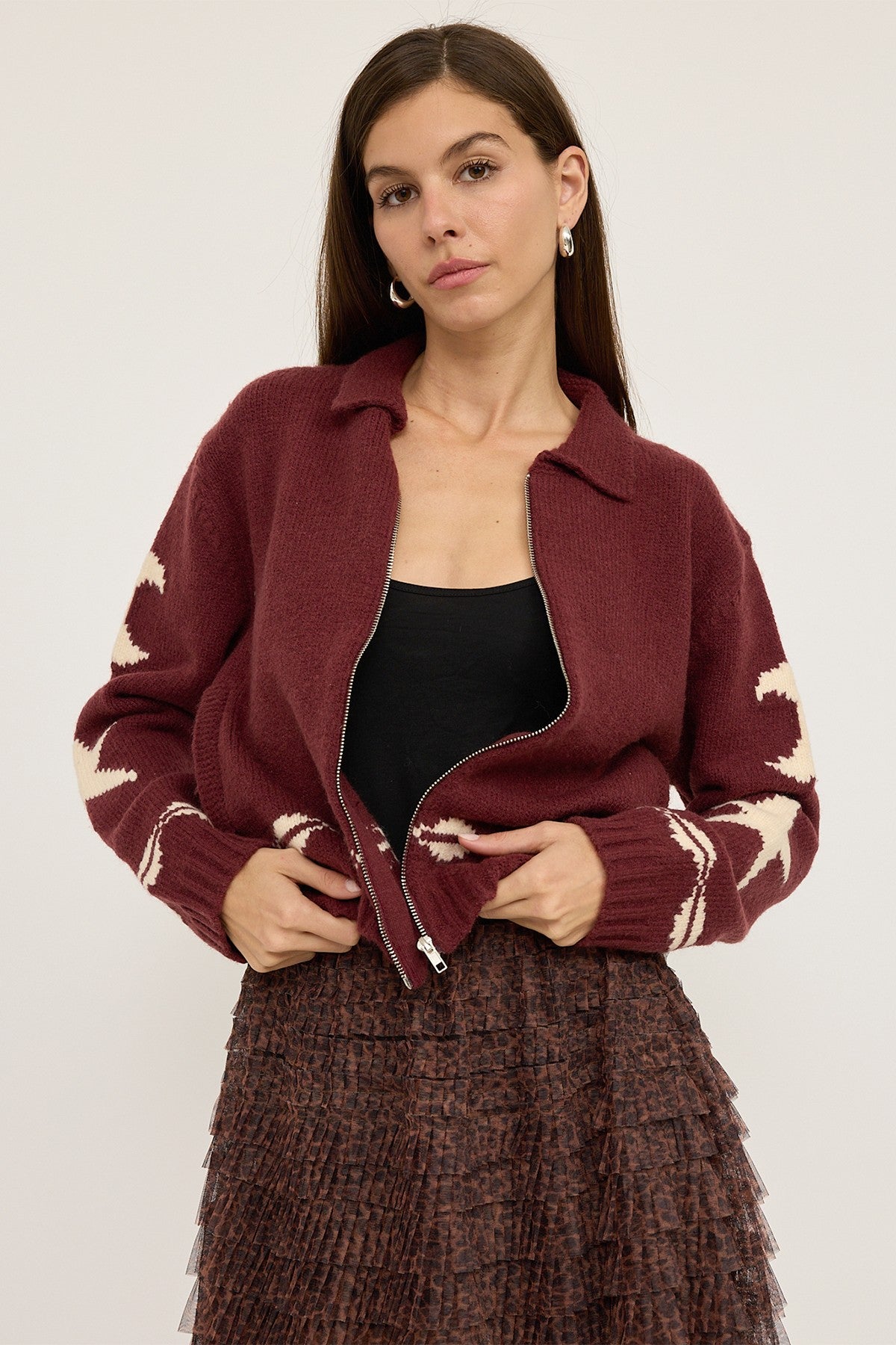 Cozy Pattern Zip Sweater Jacket in Wine