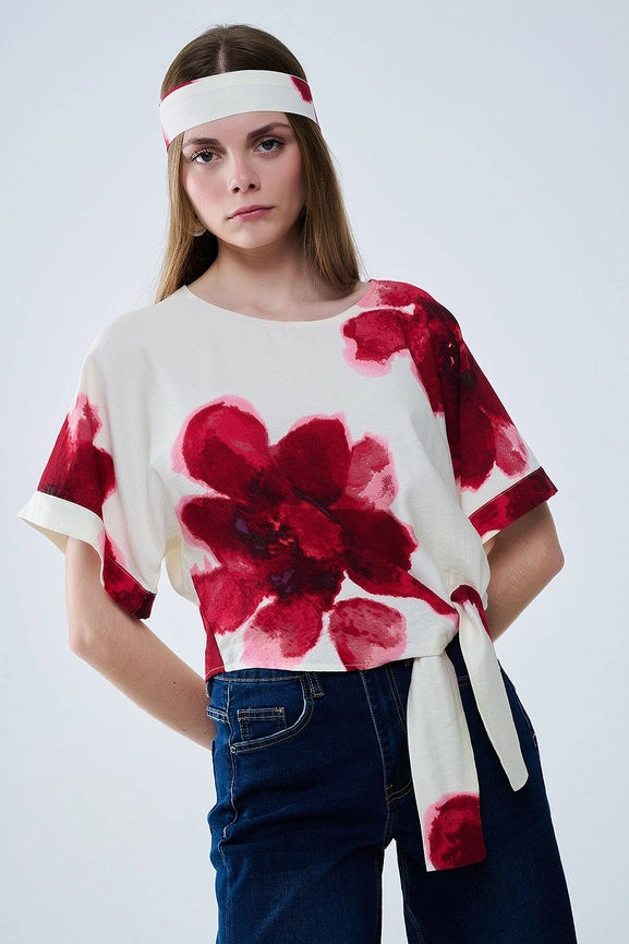 Cropped Beige Blouse with Tropical Floral Print in Red Tied At the Waist-Blouse-Q2-L-RED-Urbanheer