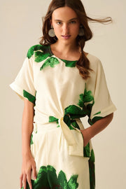 Cropped Blouse with Floral Print in Green Tied At the Waist-Blouse-Q2-L-GREEN-Urbanheer