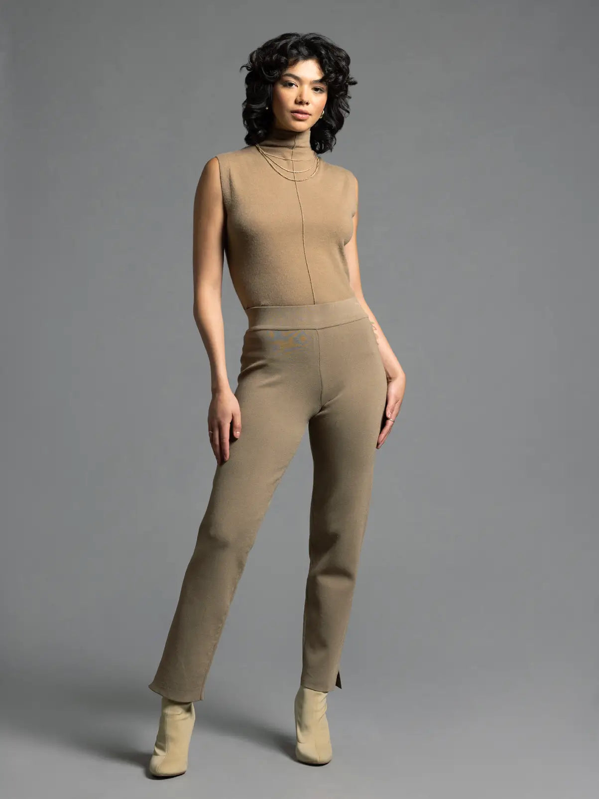 Cropped Fitted Pants - Celestia Pants