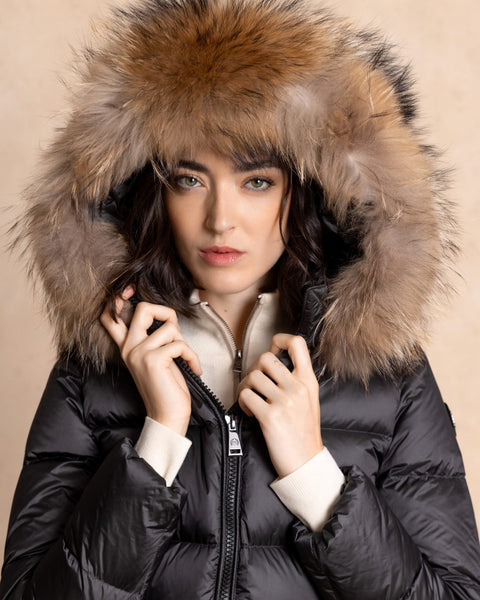 DANIELA I First Class Short Down Jacket
