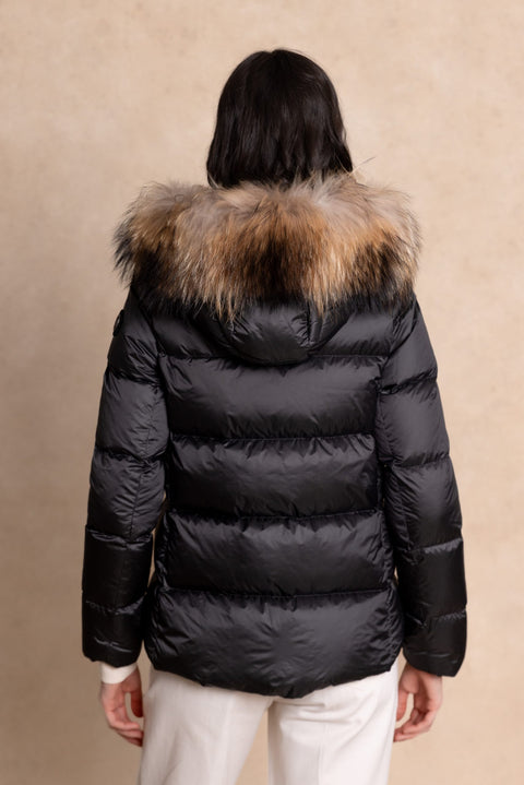 DANIELA I First Class Short Down Jacket
