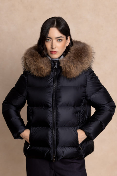 DANIELA I First Class Short Down Jacket