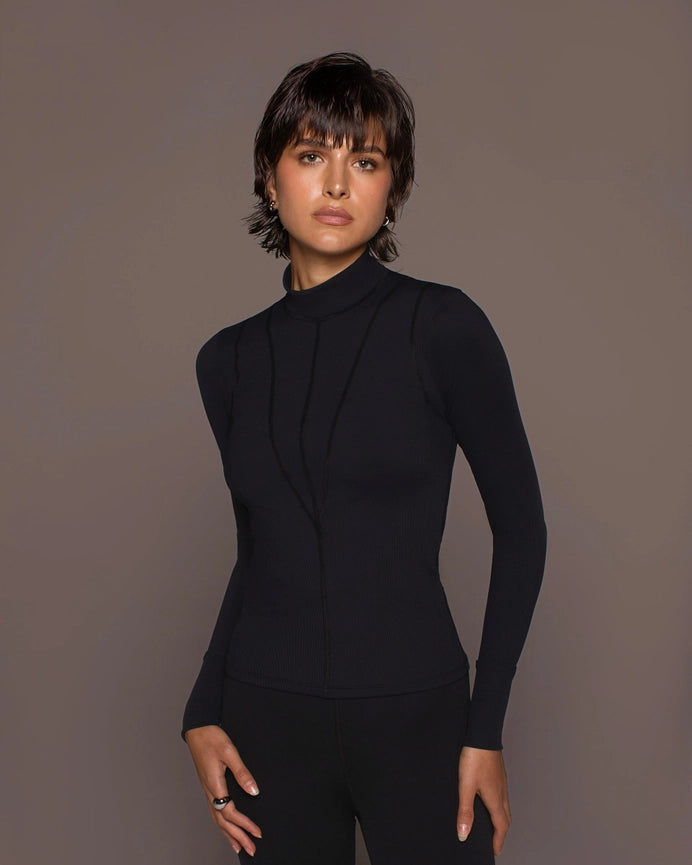 Descent Long Sleeve Top-Top-MICHI-XS-Black-Urbanheer