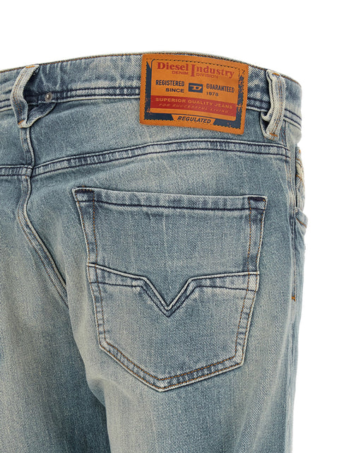 Diesel 1985 Larkee Jeans