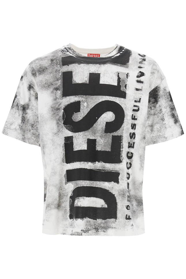 Diesel printed t-shirt with oversized logo-men > clothing > t-shirts and sweatshirts > t-shirts-Diesel-Urbanheer
