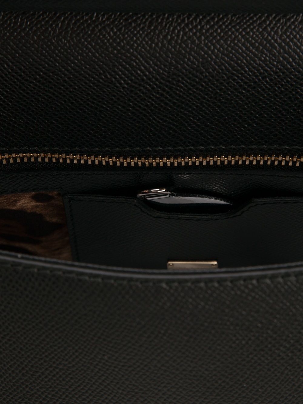 Dolce & Gabbana Bags.. Black-Handbag-Dolce & Gabbana-UNI-Urbanheer