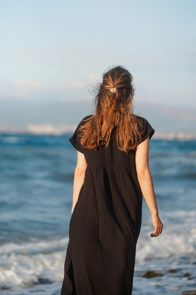 Double Gauze Cotton Beige Midi Dress Black-Dress-Moa-Black-Urbanheer