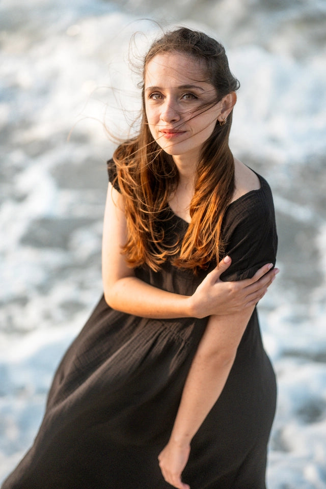 Double Gauze Cotton Beige Midi Dress Black-Dress-Moa-Black-Urbanheer