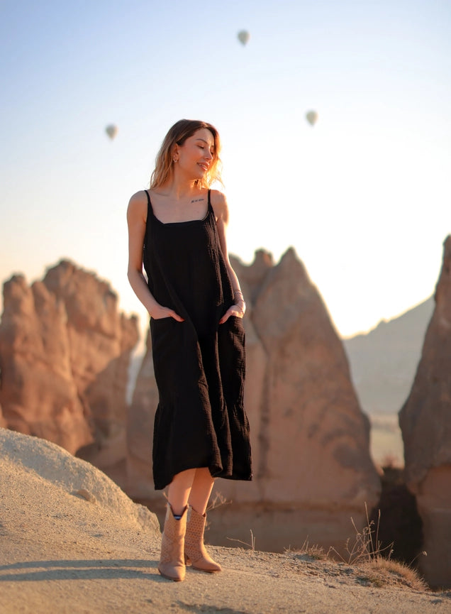 Double Gauze Muslin Cotton Strap Midi Dress Black-Dress-Moa-Black-Urbanheer
