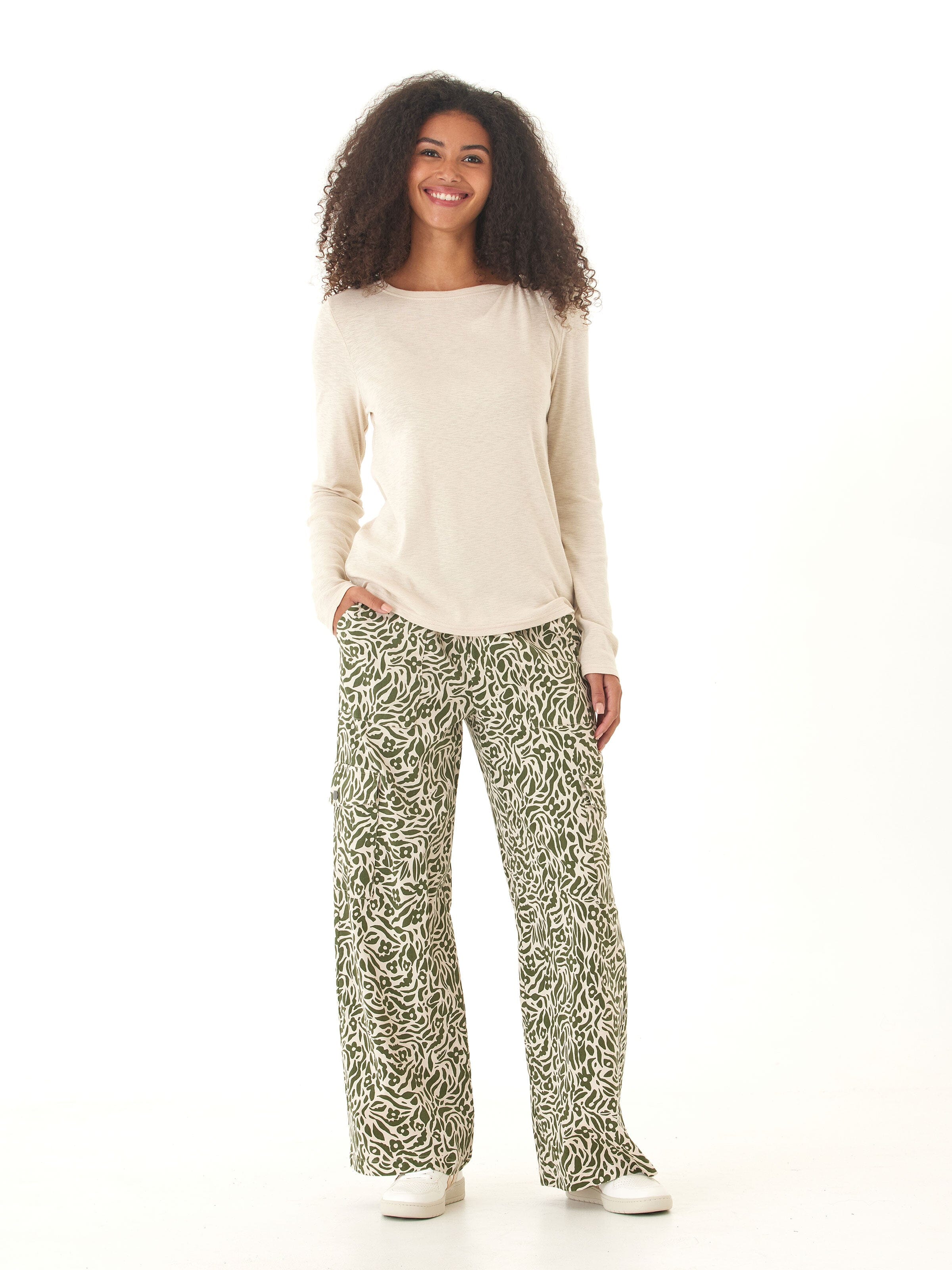Eila Wild Floral Print Stretch Twill Wide Leg Cargo Pant