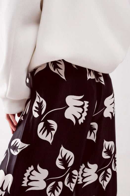 Elasticated Super Wide Leg Pants In Black-Pants-Q2-S-Black-Urbanheer