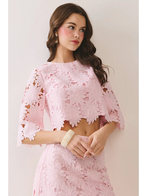 Elbow Length Sleeves Floral Lace Cropped Top