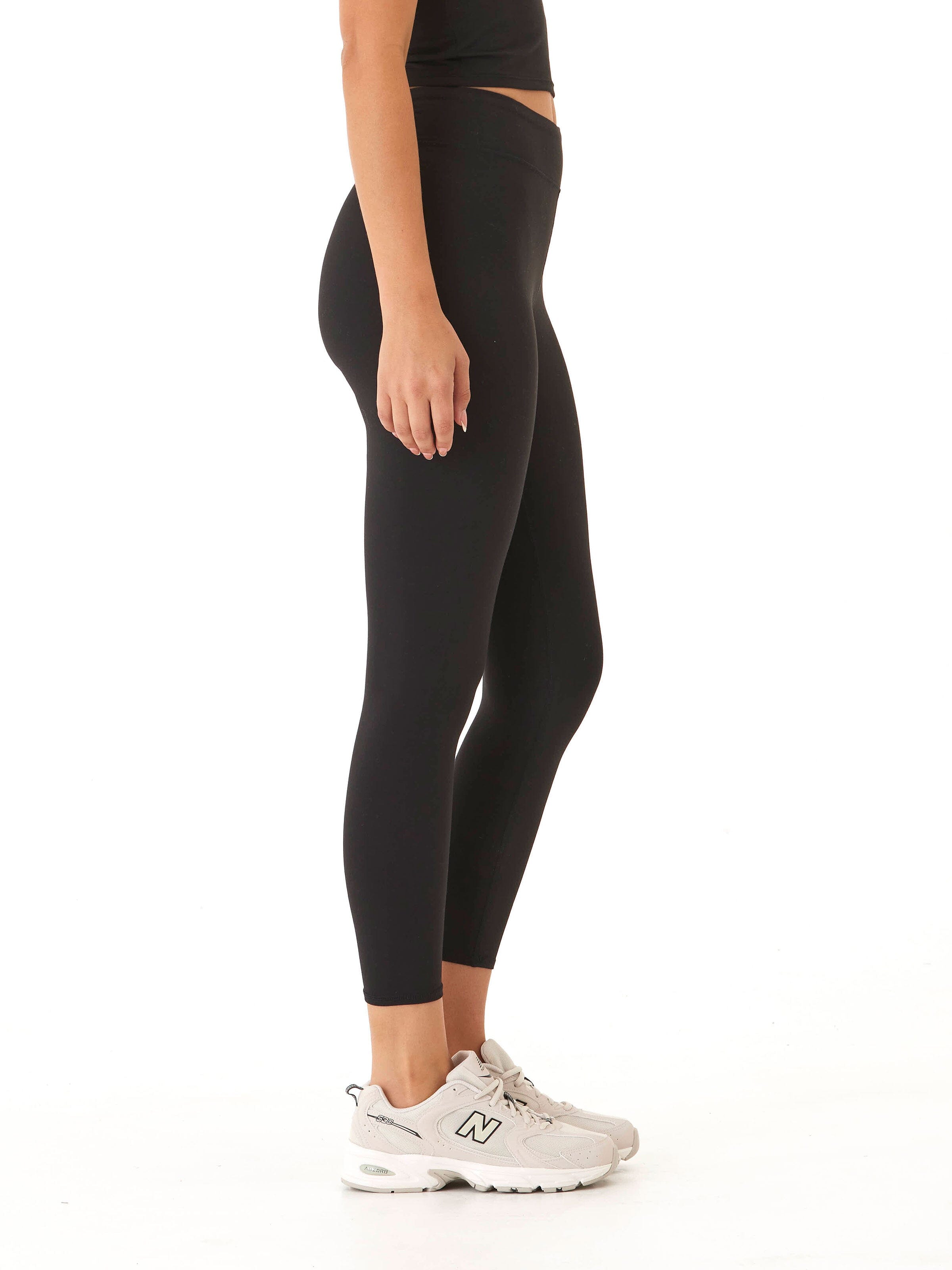 Elena High Rise 7/8 Legging