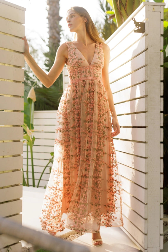 Embroidered Floral Lace Maxi Dress-Dress-Endless Blu-S-MAUVE-Urbanheer