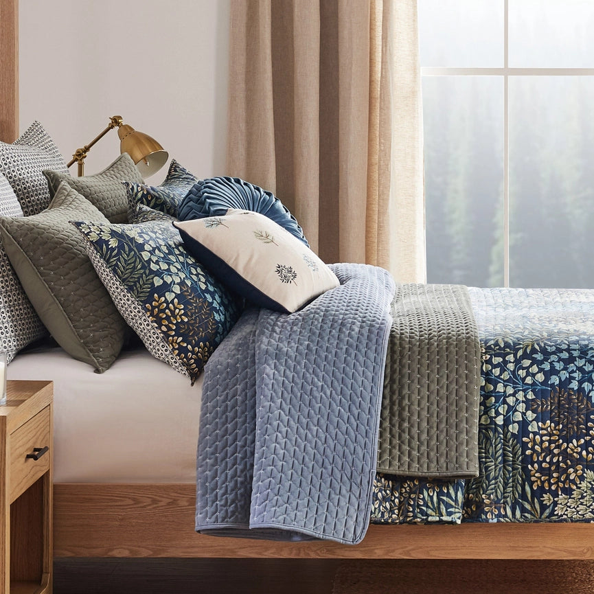 English Forest Quilt Set Navy-Set-Levtex Home-Twin/Twin XL-Navy-Urbanheer